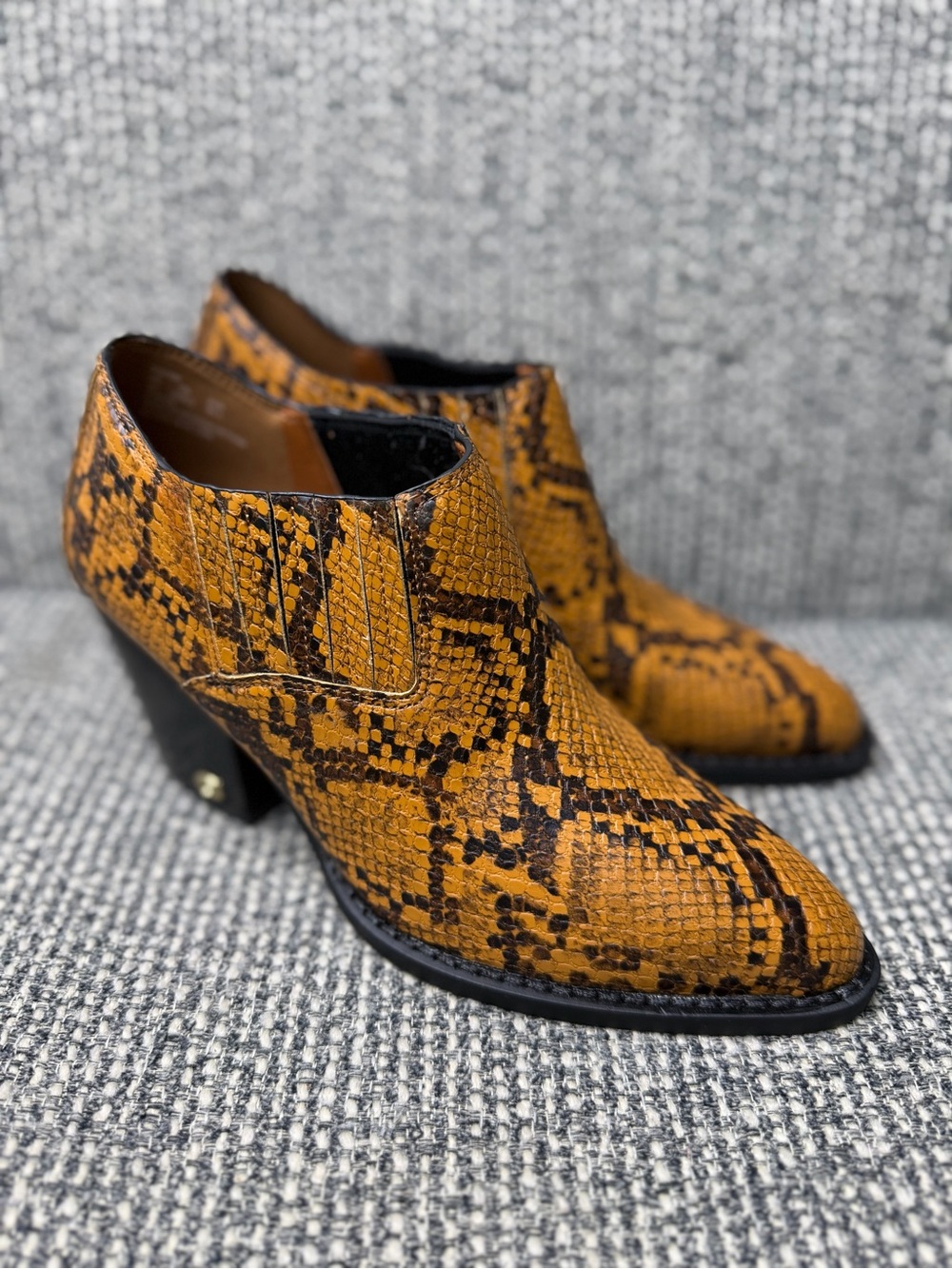 Coach Perri Snake Print Ankle Booties Caramel Western Block Heel Size 5C